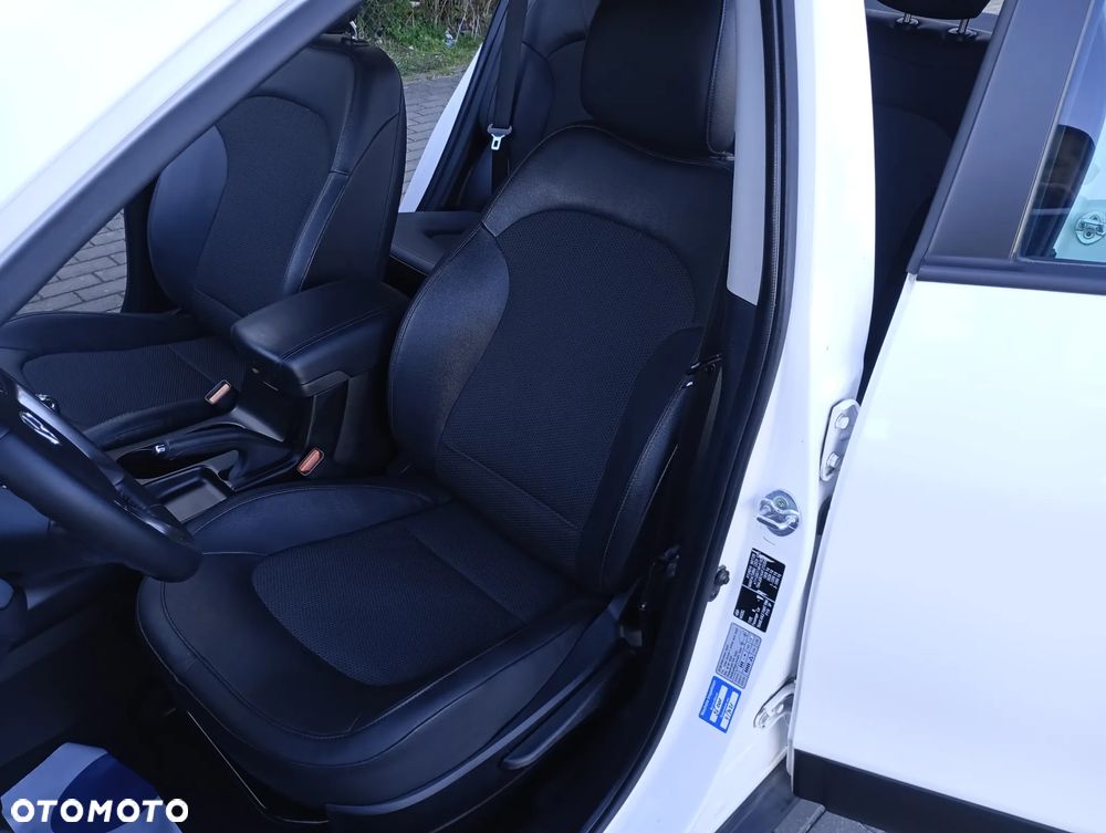 Hyundai ix35 1.6 2WD 5 Star Edition - 16