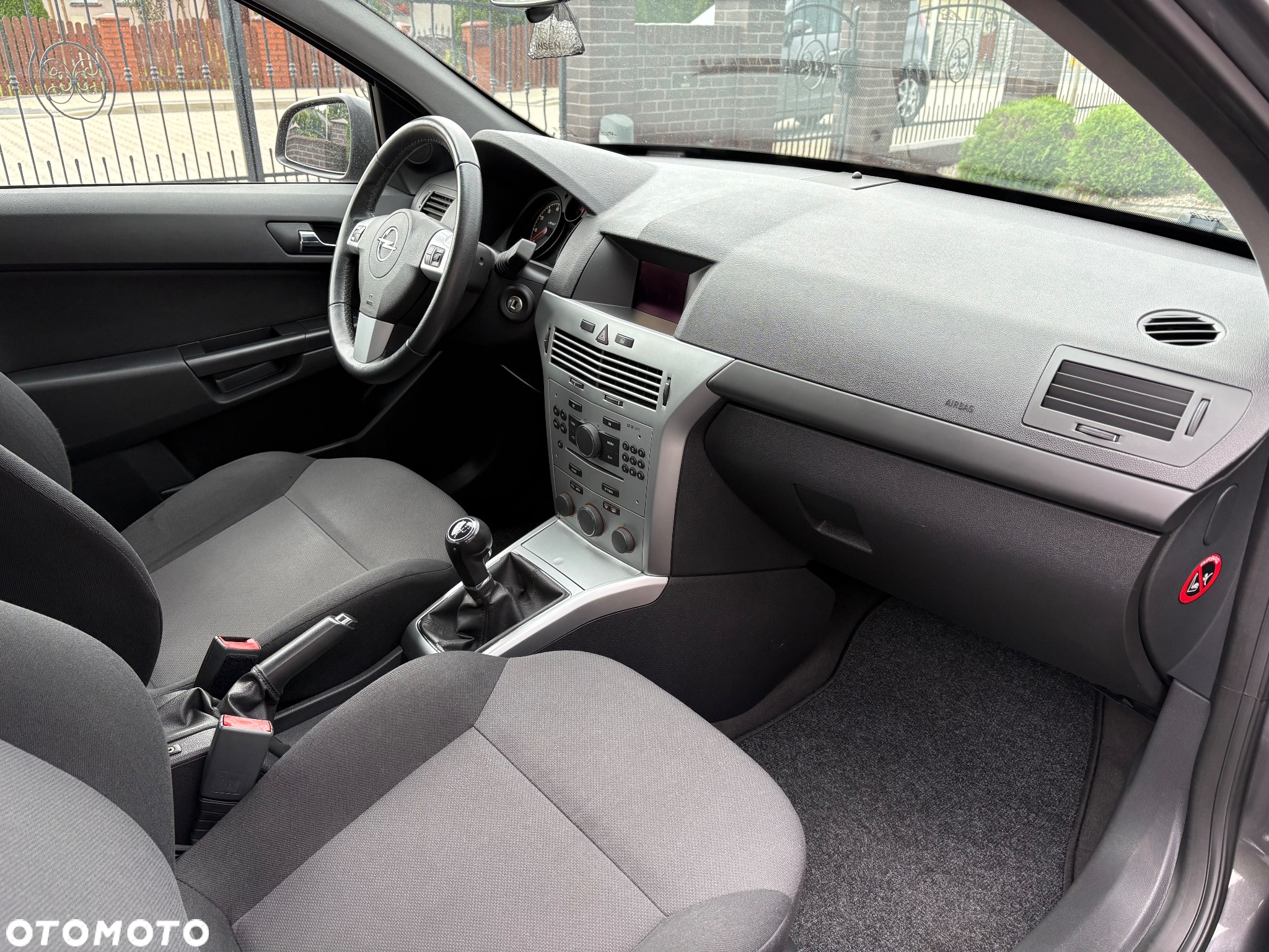 Opel Astra 1.6 Active - 19