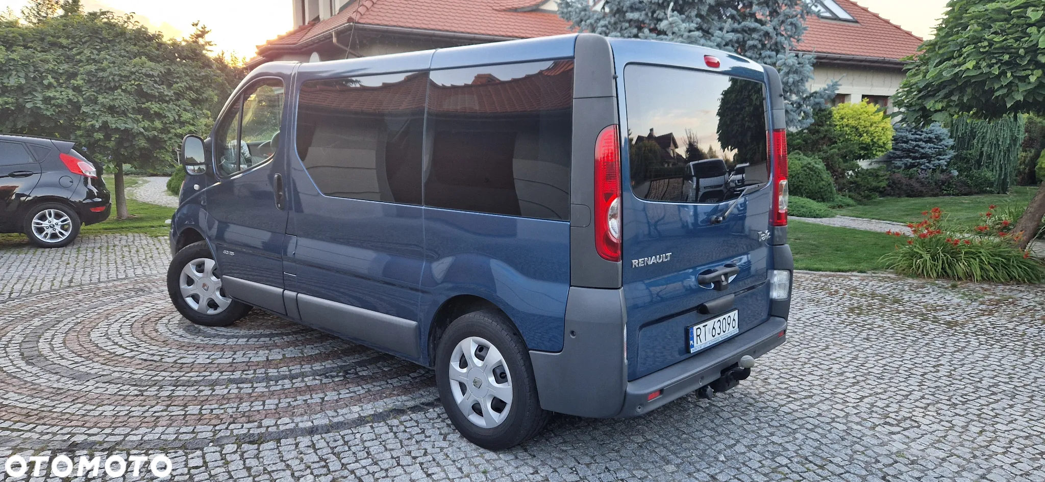 Renault Trafic 2.0 dCi 115 Combi L1H1 - 5