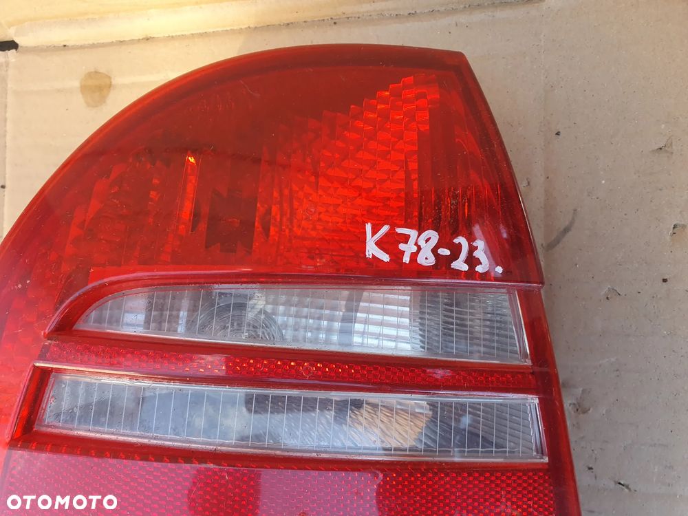 * LAMPA TYLNA LEWA TYŁ LEWO SKODA SUPERB 1 - 4