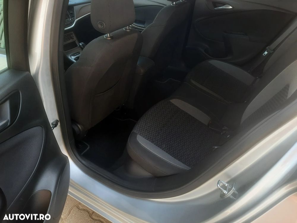 Opel Astra 1.5 D Start/Stop Sports Tourer Elegance - 8