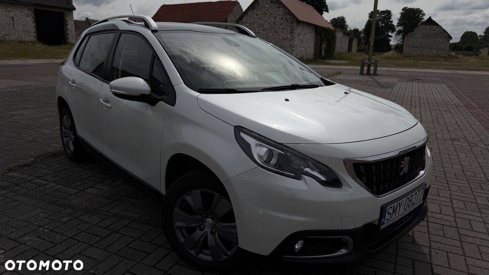 Peugeot 2008 1.2 Pure Tech GPF Allure S&S - 1