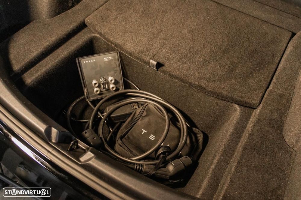 Tesla Model 3 Long Range AWD Dual Motor - 36