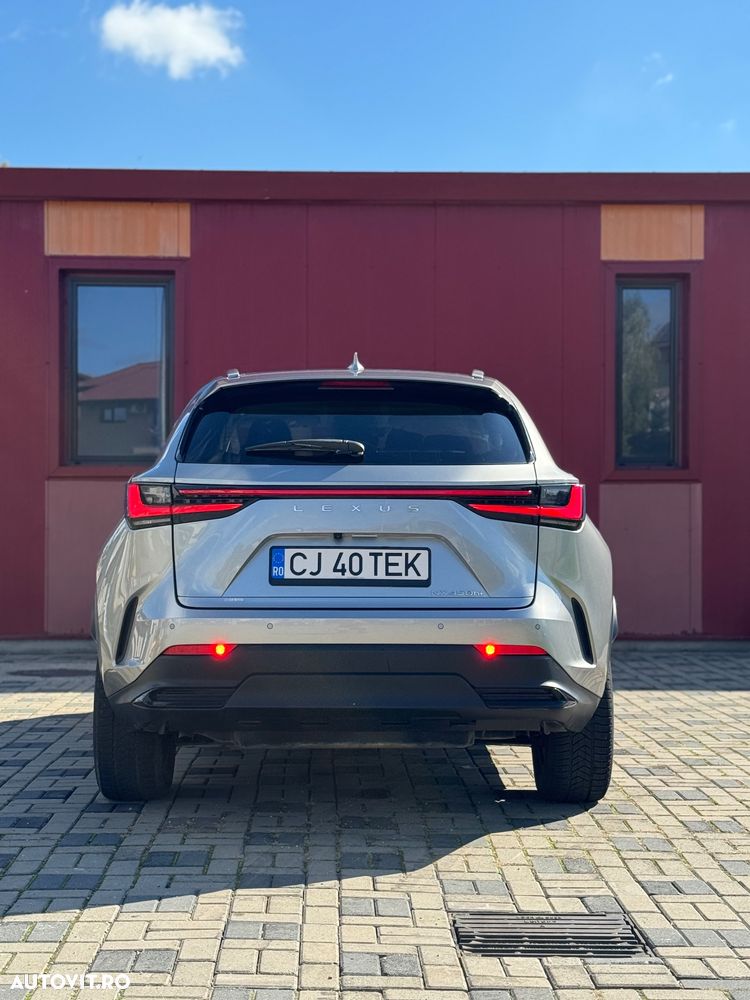 Lexus Seria NX 450h+ AWD CVT PHEV Executive - 33