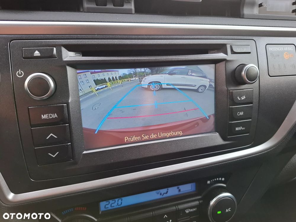 Toyota Auris 1.6 Premium Start - 5