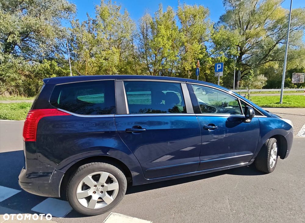 Peugeot 5008 HDI FAP 150 Premium - 5