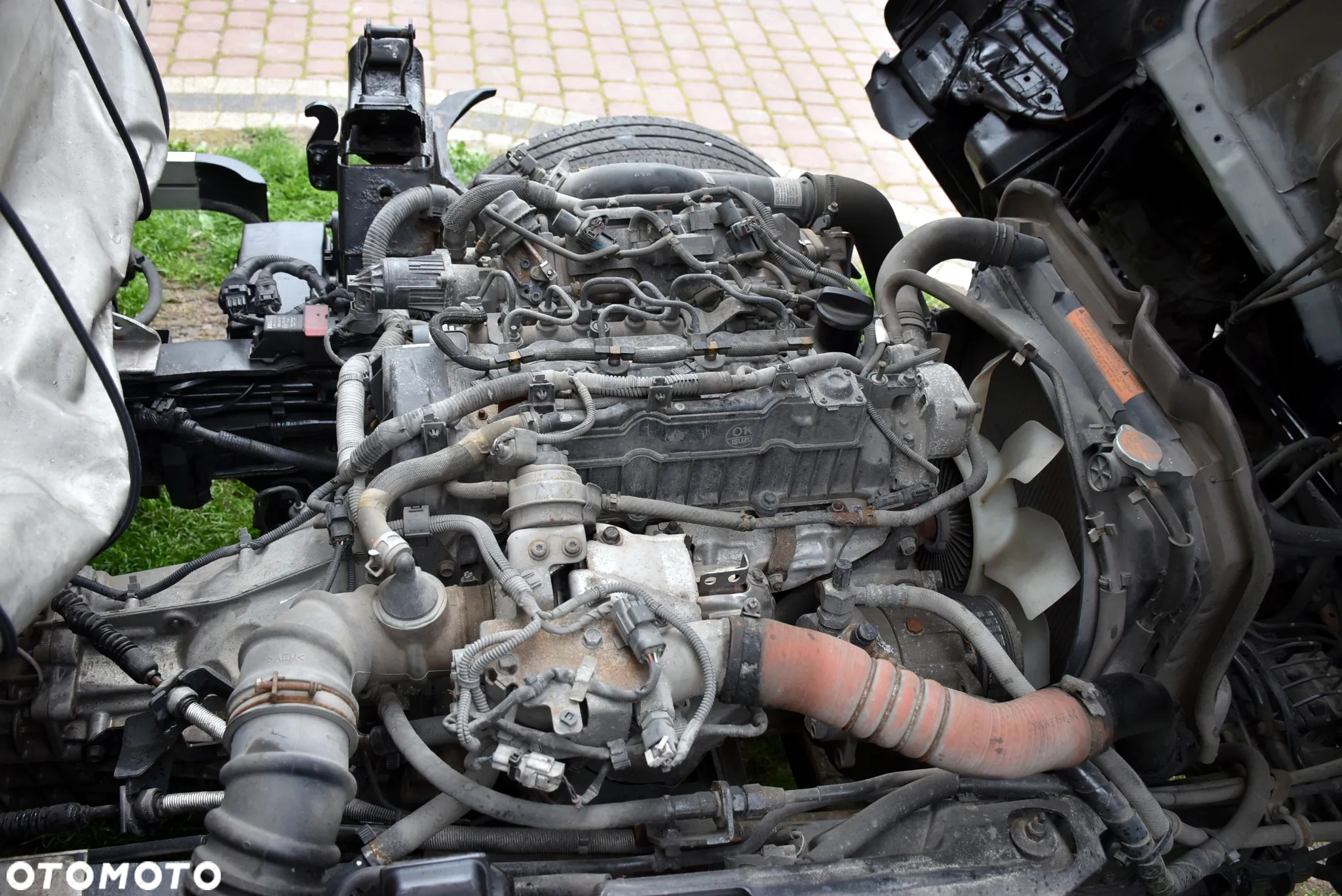 Isuzu N-SERIES m21 - 25