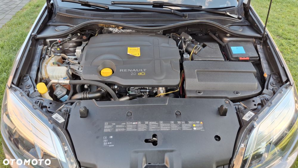 Renault Laguna dCi 150 FAP Start-Stop Bose Edition - 11