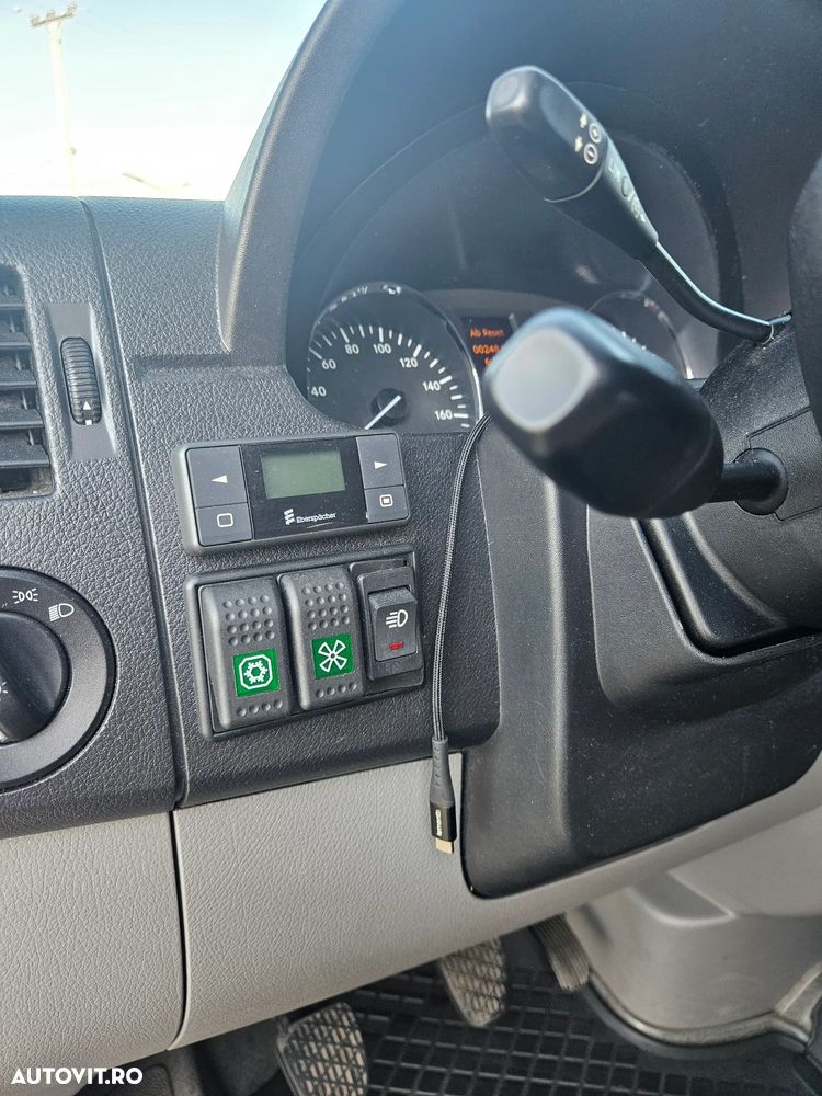 Mercedes-Benz Sprinter - 17
