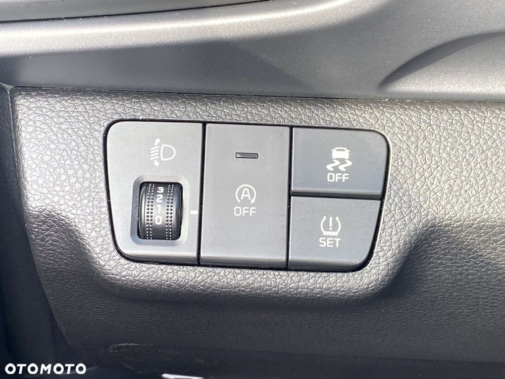 Kia Stonic - 18