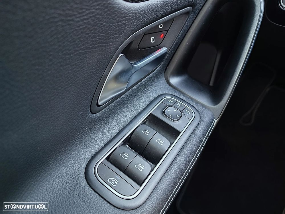 Mercedes-Benz A 200 Progressive Aut. - 26