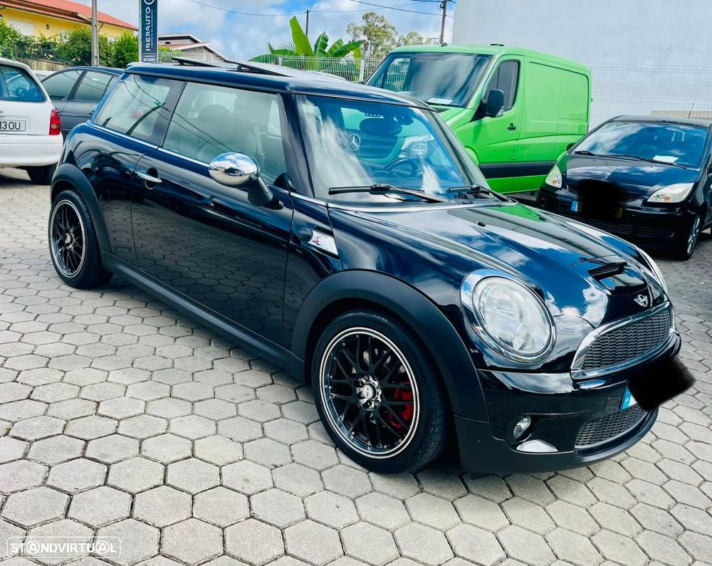 MINI 3 Portas Cooper S - 2