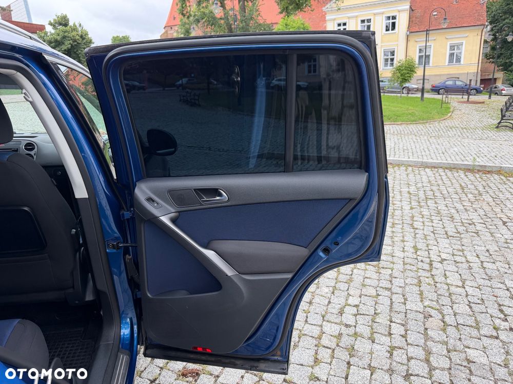 Volkswagen Tiguan 2.0 TDI DPF 4Motion DSG Sport & Style - 22