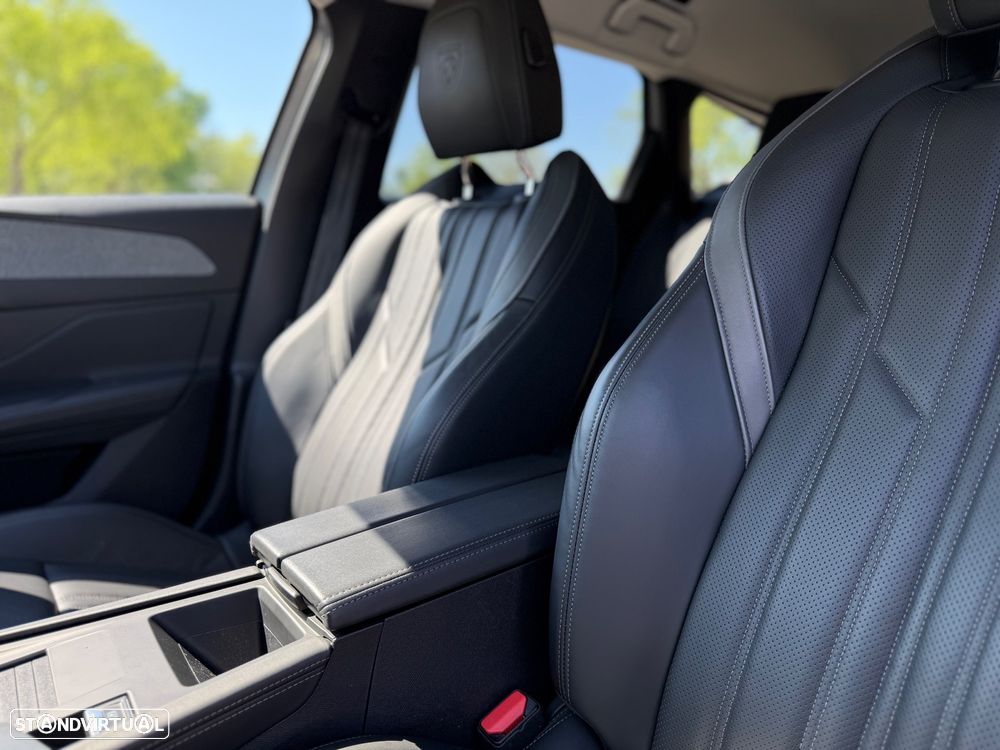 Peugeot 308 SW 1.6 Hybrid Allure e-EAT8 - 30