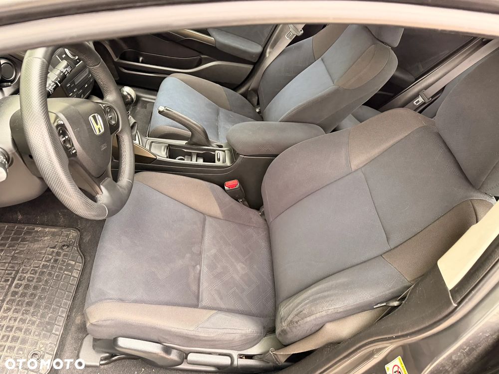 Honda Civic 1.4 Sport - 18