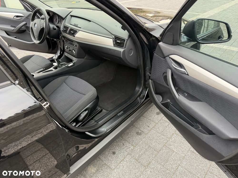 BMW X1 sDrive16d - 15