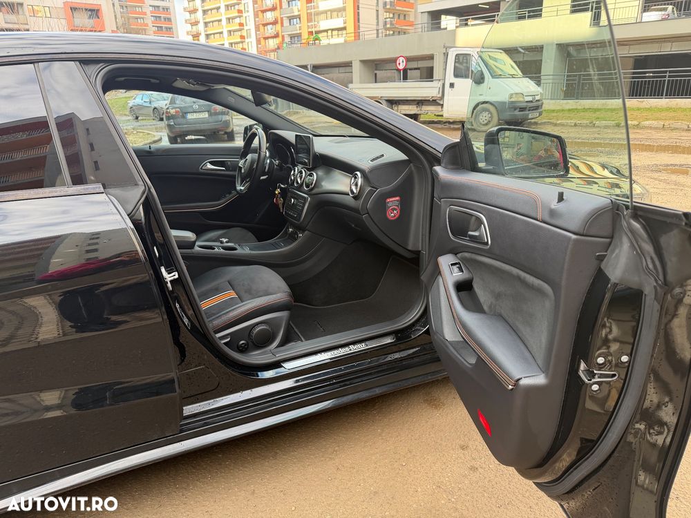 Mercedes-Benz CLA 180 7G-DCT Orange Art Edition - 7