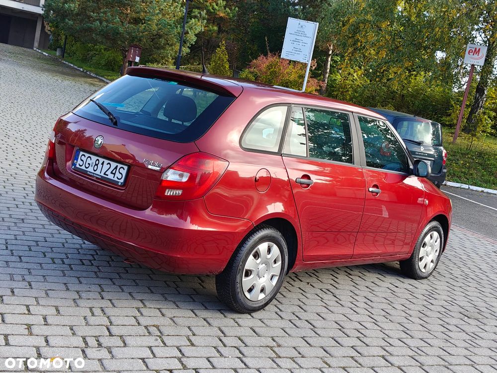 Skoda Fabia 1.4 16V Style - 10