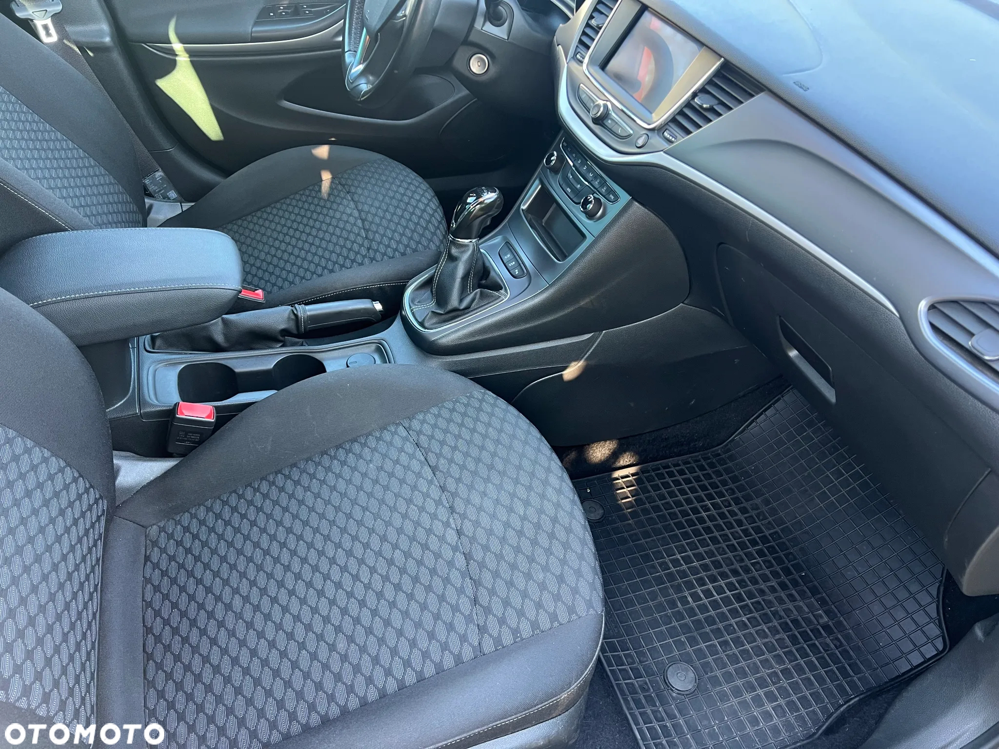 Opel Astra V 1.5 CDTI Edition S&S - 8