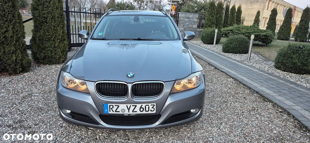 BMW Seria 3 320i Edition Lifestyle - 3