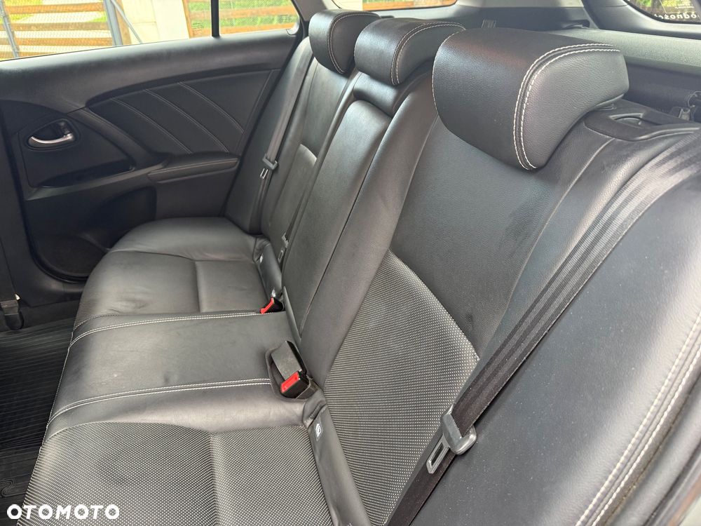 Toyota Avensis 2.0 Prestige MS - 14