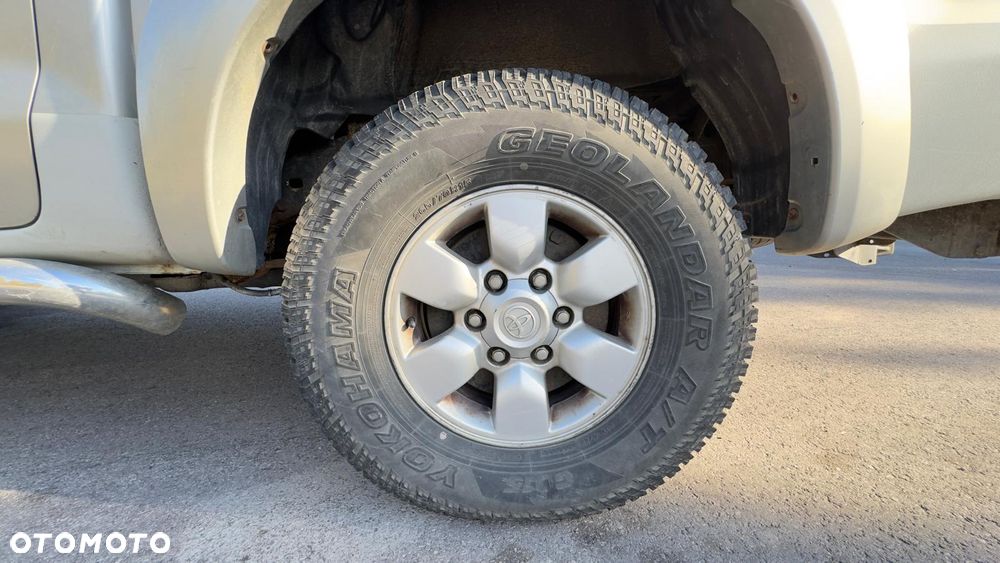 Toyota Hilux 3.0 D-4D Sol - 21