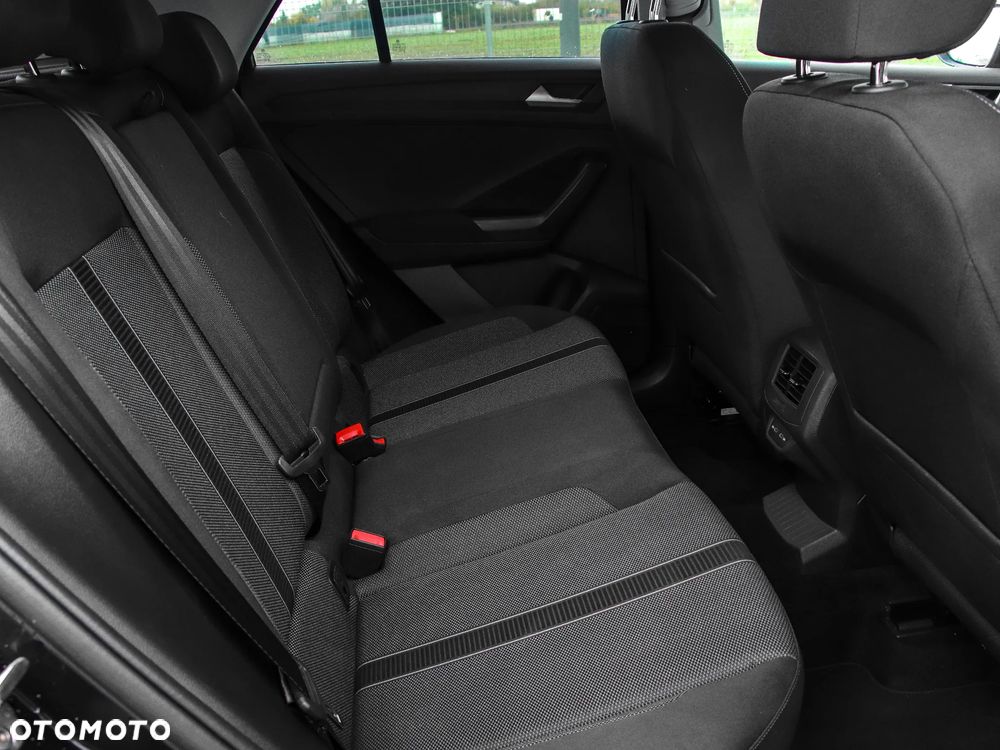 Volkswagen T-Roc 1.0 TSI Life - 12