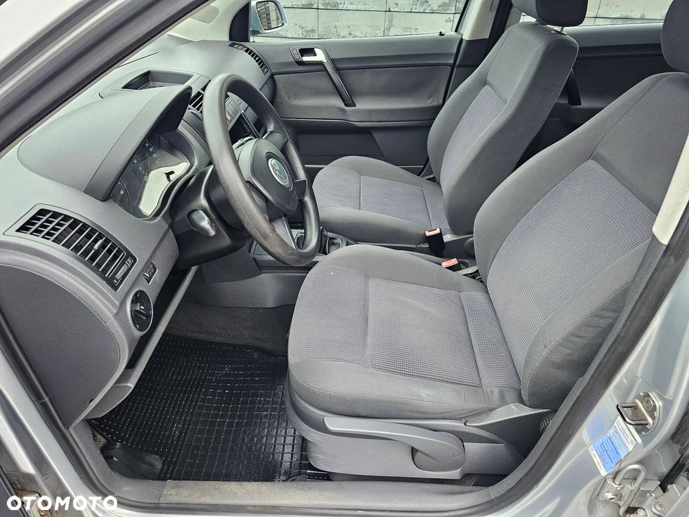 Volkswagen Polo 1.4 16V Comfortline - 8