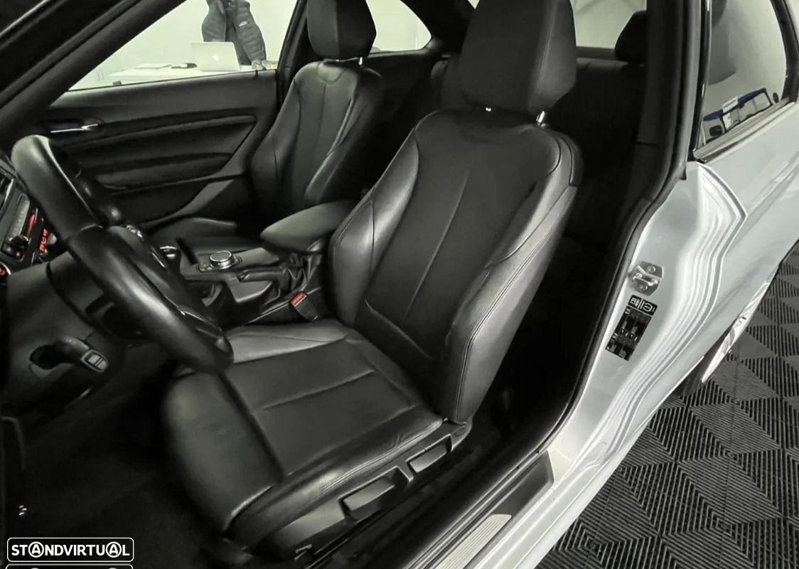BMW 218 d Coupe Pack M - 14