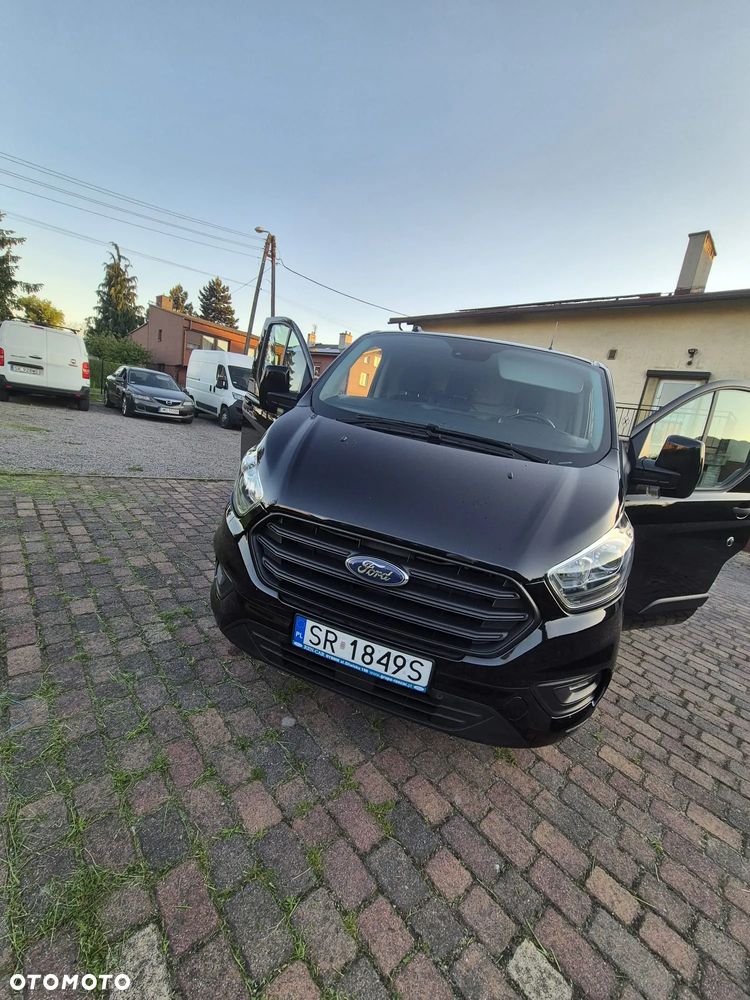 Ford TRANSIT CUSTOM - 12