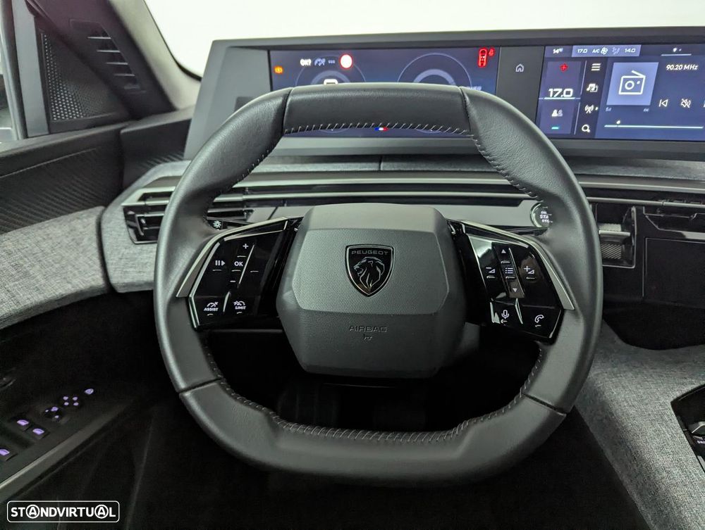 Peugeot 3008 1.2 Hybrid GT e-DCS6 - 12