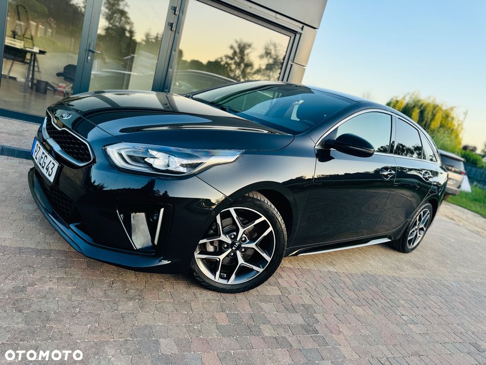 Kia ProCeed 1.6 CRDi DCT7 SCR GT LINE - 31