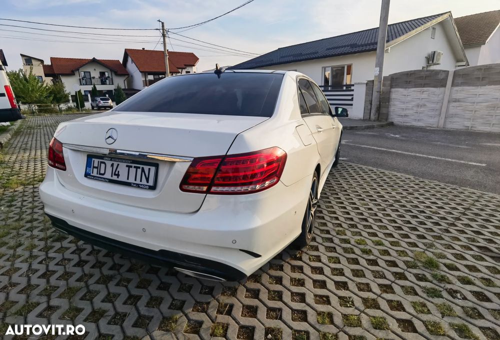 Mercedes-Benz E 220 BlueTEC 9G-TRONIC Elegance - 6