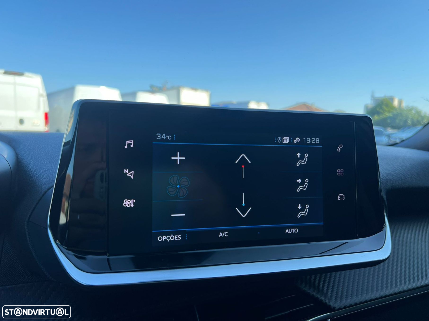 Peugeot 2008 1.2 PureTech Active - 37