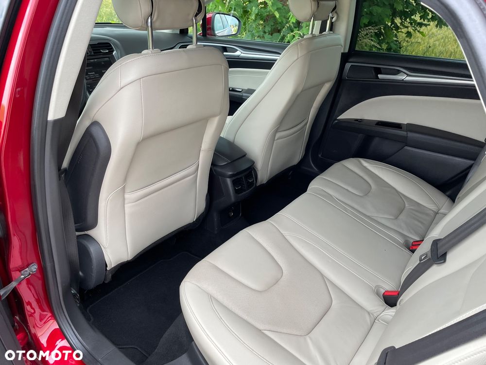 Ford Mondeo 2.0 TDCi Titanium - 24