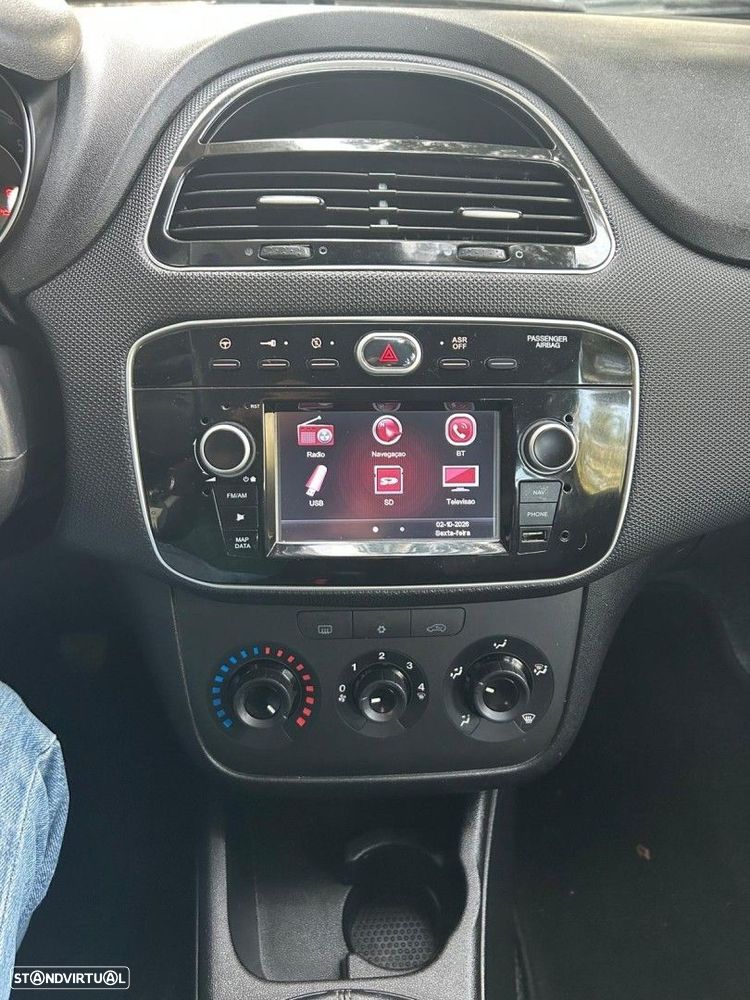 Fiat Punto 1.2 Easy S&S - 11