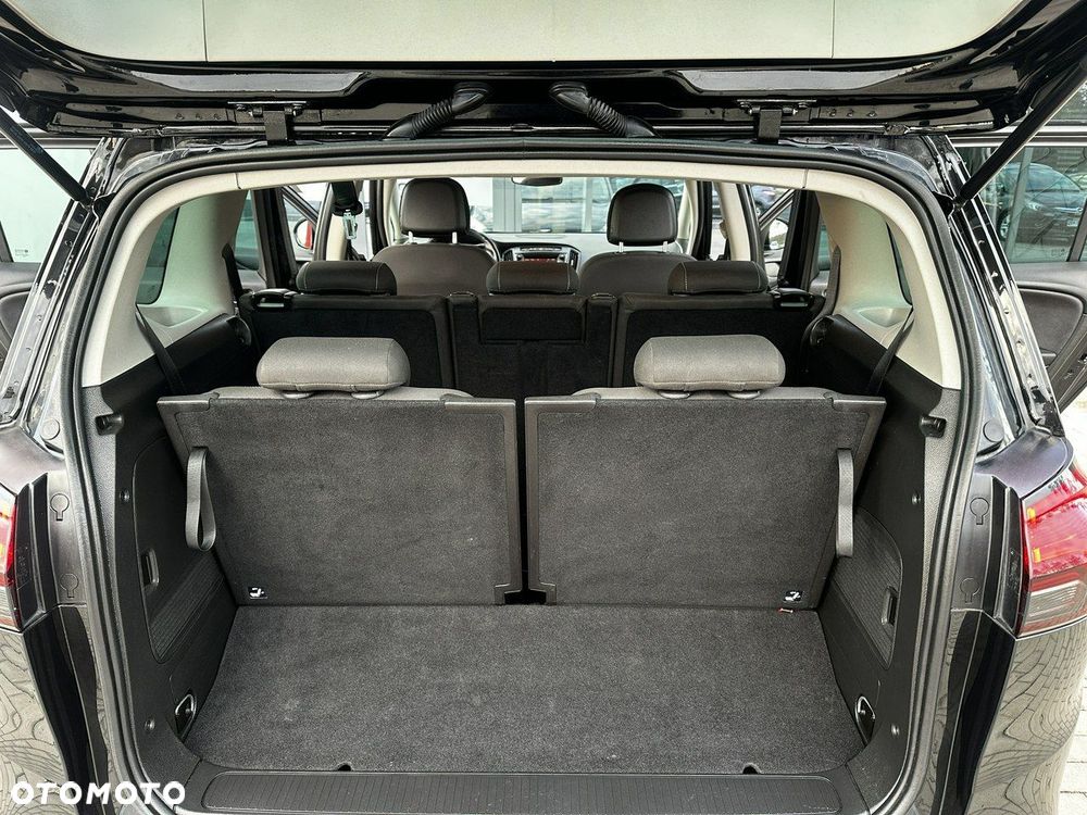 Opel Zafira 2.0 D (CDTI) Automatik Edition - 32