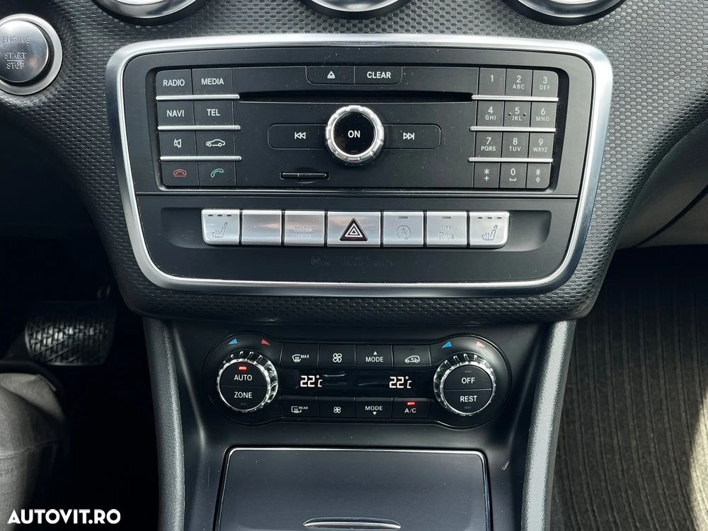 Mercedes-Benz A 200 7G-DCT - 22