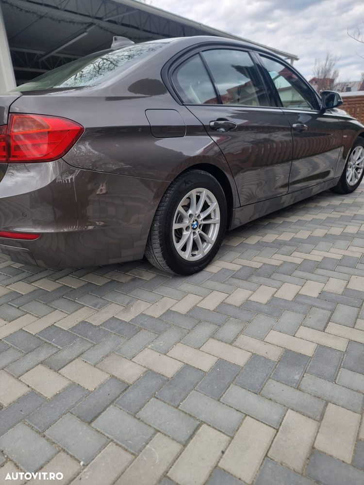 BMW Seria 3 320d Efficient Dynamics Edition Modern Line - 4
