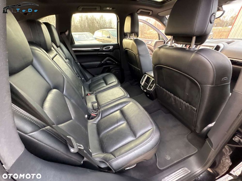 Porsche Cayenne Diesel Platinum Edition - 39