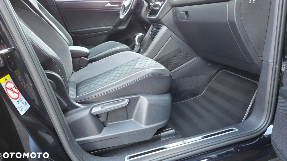 Volkswagen Tiguan Allspace 2.0 TDI R-Line DSG - 15