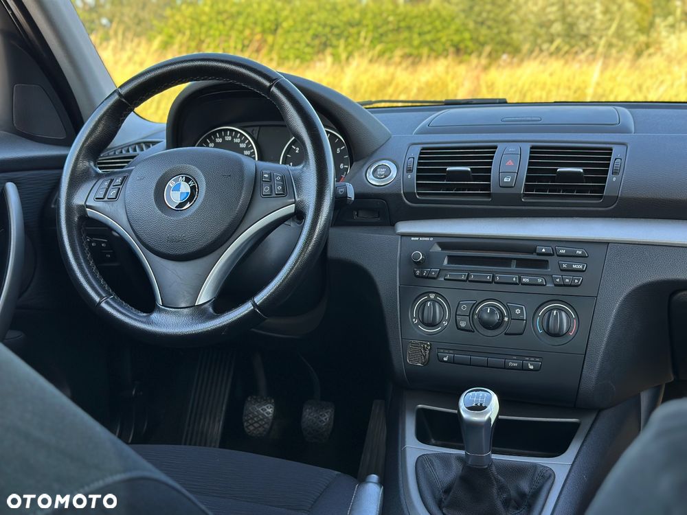 BMW Seria 1 - 14