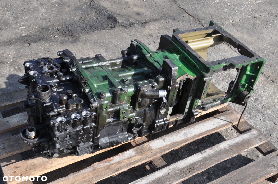 SKRZYNIA BIEGÓW JOHN DEERE NR 80TX067107986 - 1