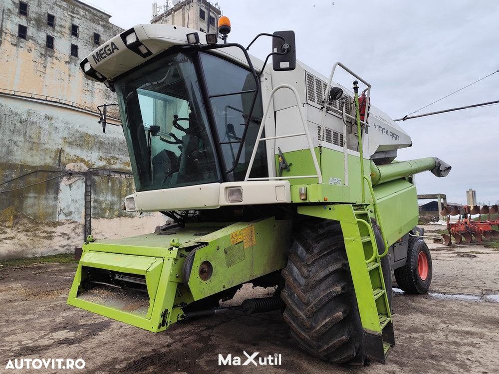 Claas Mega 350 Combina Agricola - 5