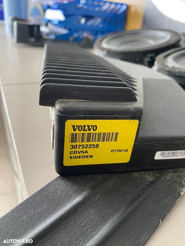 Sistem audio premium Volvo S60 S80 V70 XC70 2001-2010 30752258 - 3