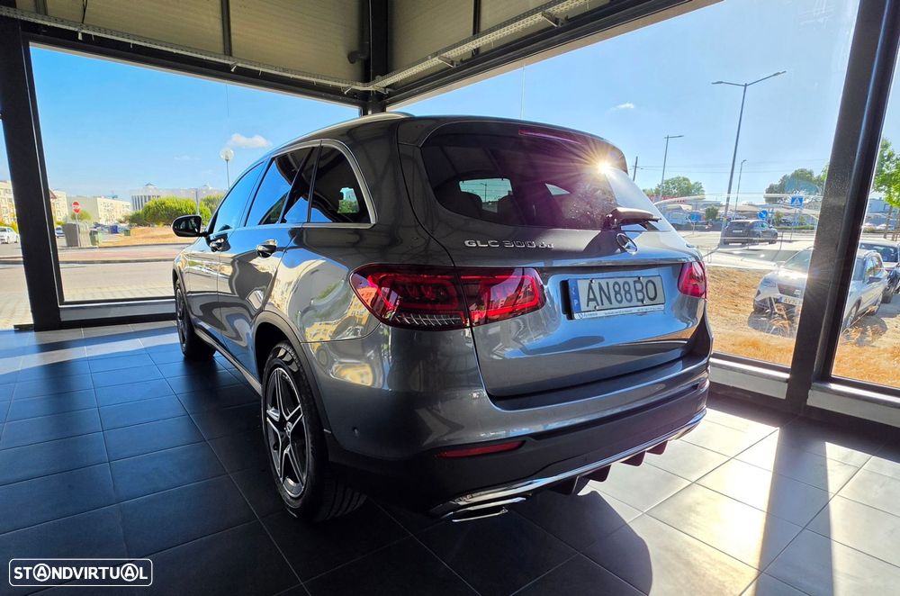 Mercedes-Benz GLC 300 - 10