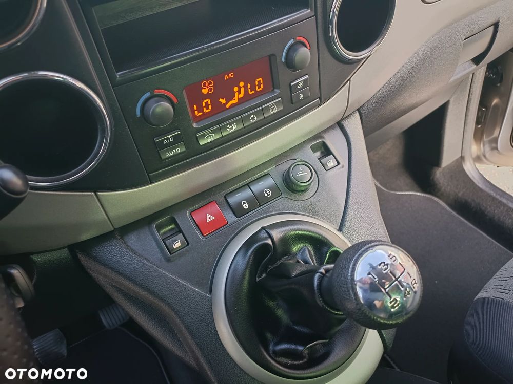 Peugeot Partner - 14