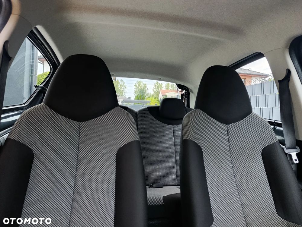 Toyota Aygo - 25