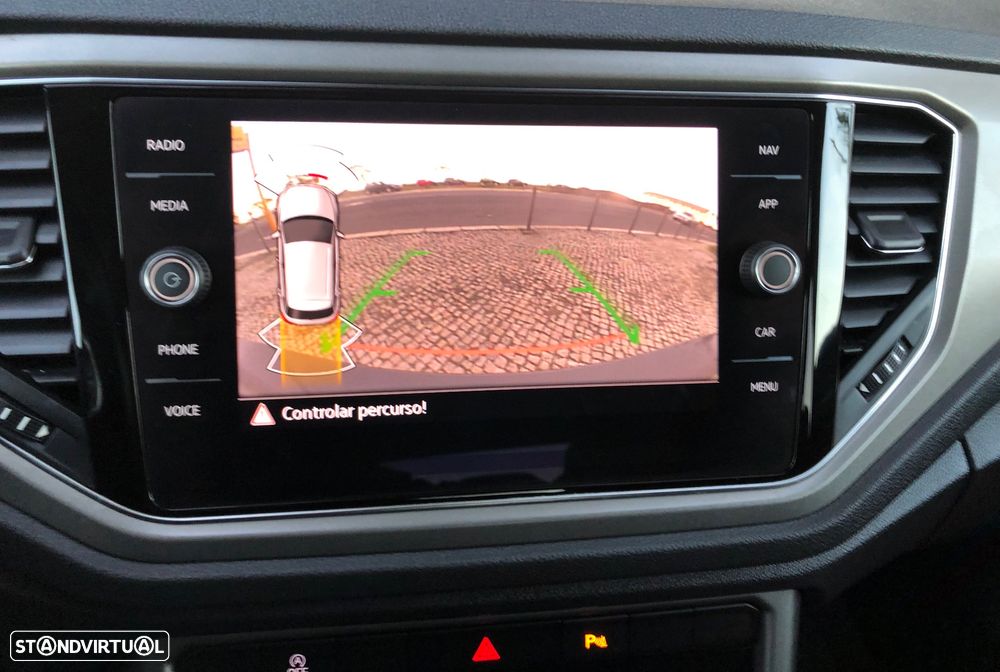 VW T-Roc 1.5 TSI Life DSG - 21