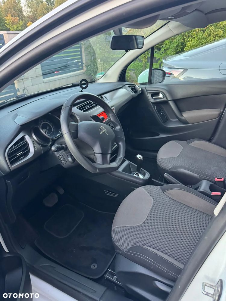 Citroën C3 1.4 VTi Exclusive MAP - 23